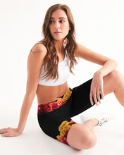 将图片加载到图库查看器,Fall Roses-Black Women's Mid-Rise Bike Shorts