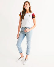 将图片加载到图库查看器,Fall Roses White Women's Tee