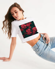 将图片加载到图库查看器,La Colora Women's Cropped Tee