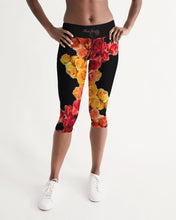 Load image into Gallery viewer, Fall Roses-Black Women's Mid-Rise Capri