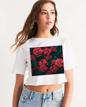 将图片加载到图库查看器,La Colora Women's Cropped Tee