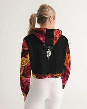 将图片加载到图库查看器,Fall Roses-Black Women's Cropped Hoodie