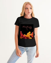 将图片加载到图库查看器,Fall Roses-Black Women's Graphic Tee