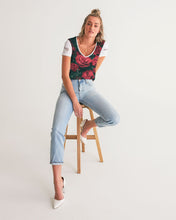 Load image into Gallery viewer, La Colora Women&#39;s V-Neck Tee
