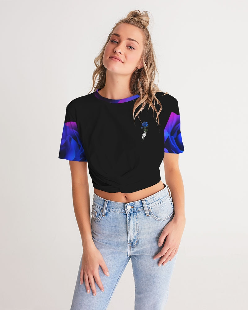 Blue&Purple Rose Women's Twist-Front Cropped Tee
