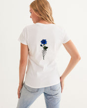 Load image into Gallery viewer, Blue&amp;Purple Rose Women&#39;s Graphic Tee
