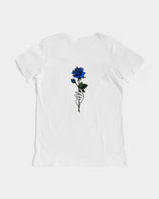 Load image into Gallery viewer, Blue&amp;Purple Rose Women&#39;s Graphic Tee
